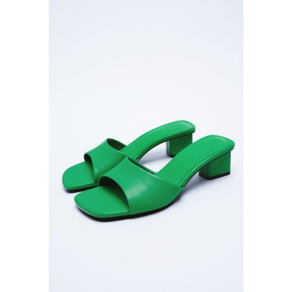 Zara thick heeled green front strap sandals mules